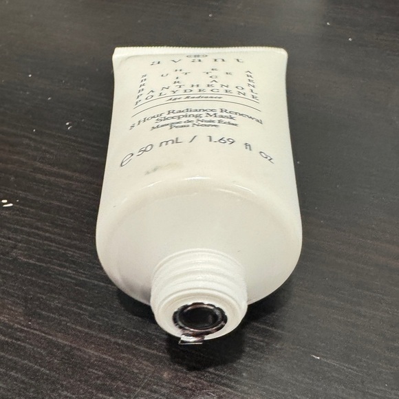 Avant Skincare 8-Hour Radiance Sleeping Mask 1.690z - Picture 2 of 3